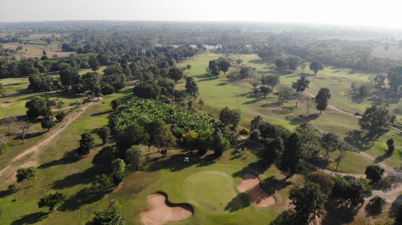 Korat Country Club Golf And Resort 나콘라차시마 외부 사진